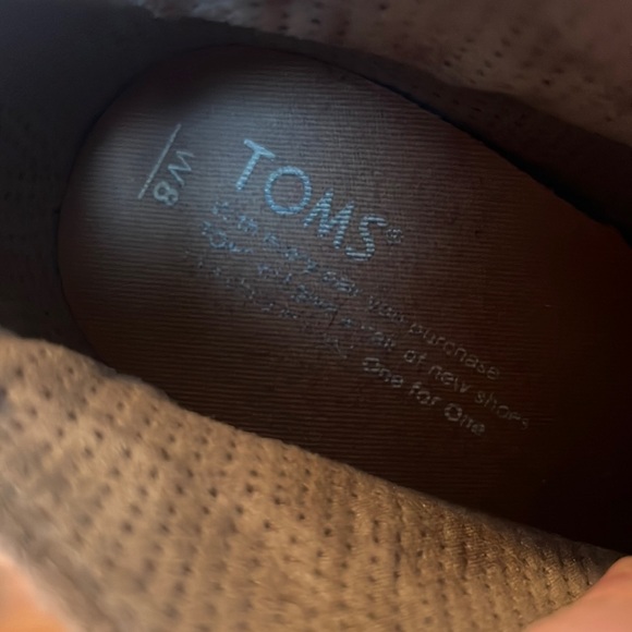 Tom’s faux suede tie-up booties - Picture 5 of 7